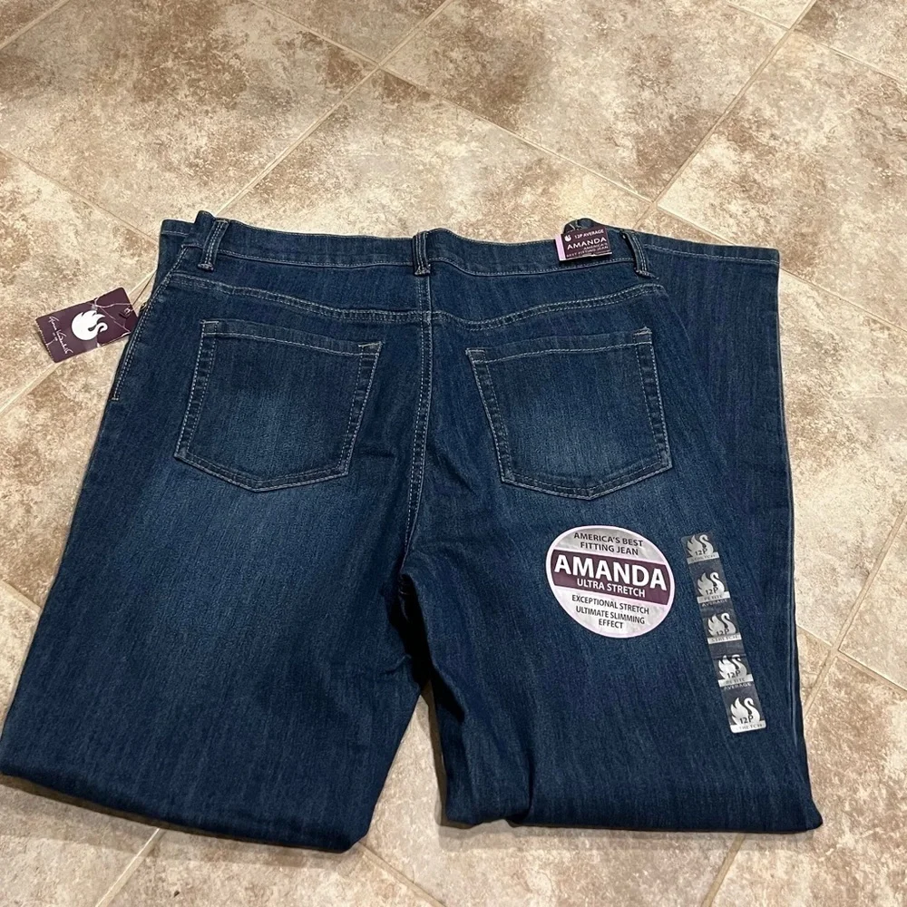 NWT Gloria Vanderbilt Amanda High Rise Tapered Phoenix Wash Jeans Petite 12